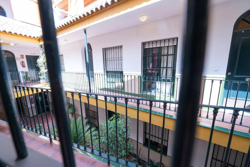 Apartamento Junto A Las Setas De Sevilla Екстериор снимка
