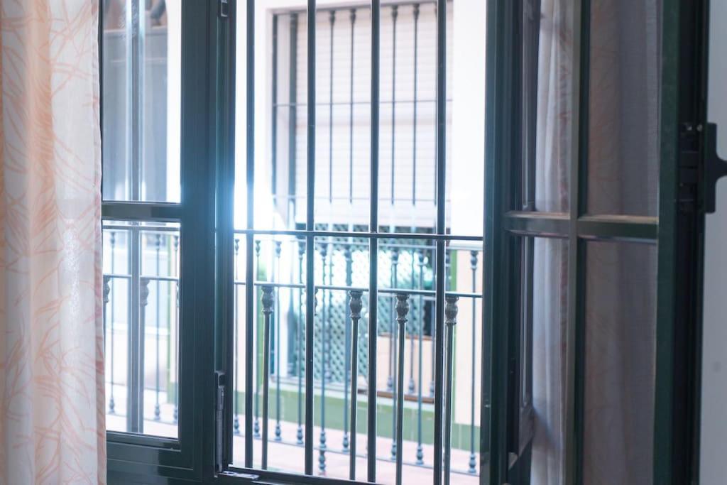 Apartamento Junto A Las Setas De Sevilla Екстериор снимка